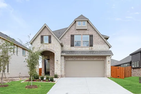 $410,000 | 1012 River Oaks Drive, Godley, TX 76044