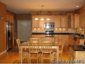 3 Oak Grove Drive Rochester, IL 62563 - Photo 5 of 12