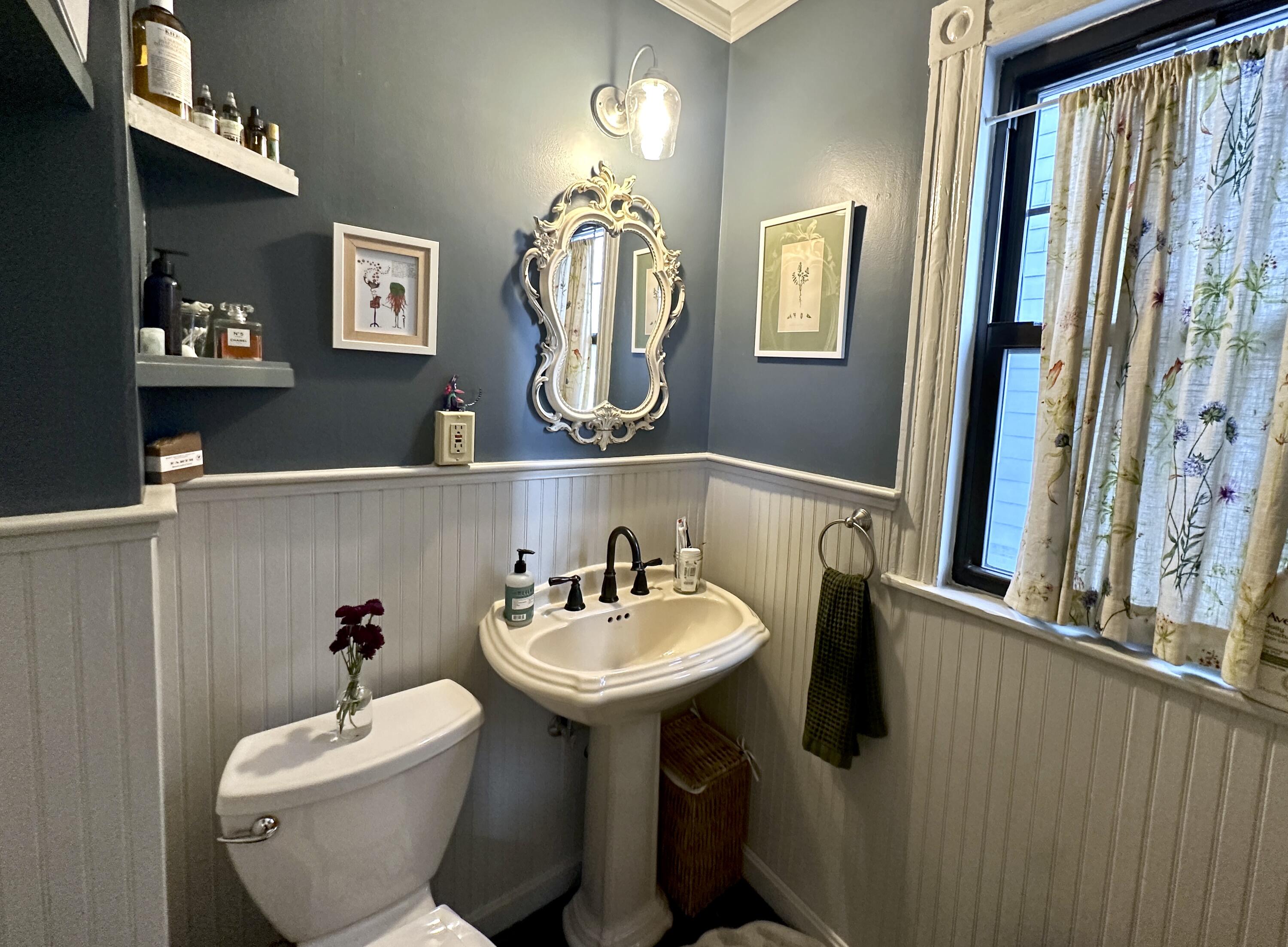 174 Neal Street, Unit 1 Portland, ME 04102 - Photo 14 of 31 174 Neal unit 1 - 27