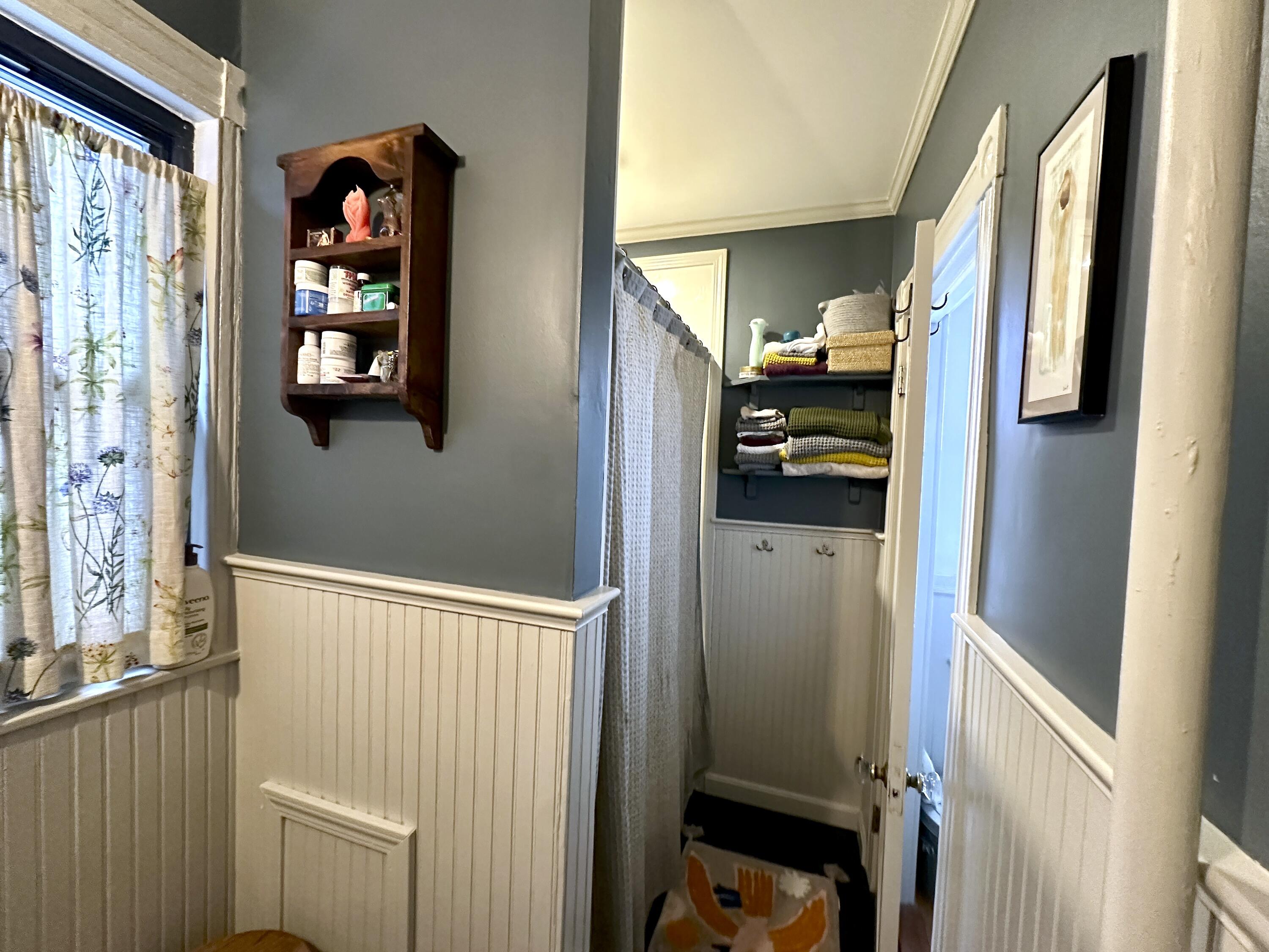 174 Neal Street, Unit 1 Portland, ME 04102 - Photo 15 of 31 174 Neal unit 1 - 28