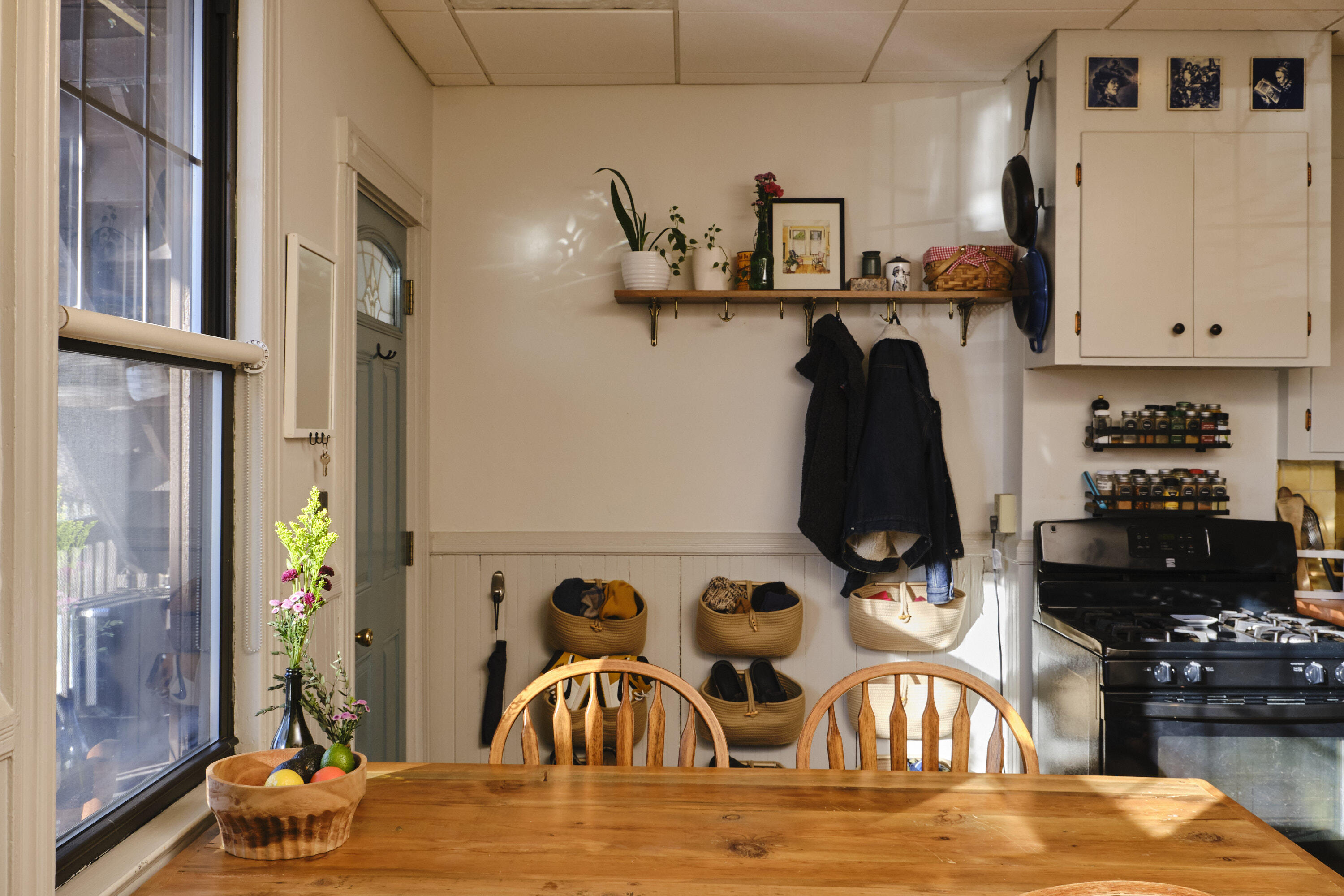 174 Neal Street, Unit 1 Portland, ME 04102 - Photo 7 of 31 174 Neal unit 1 - 20