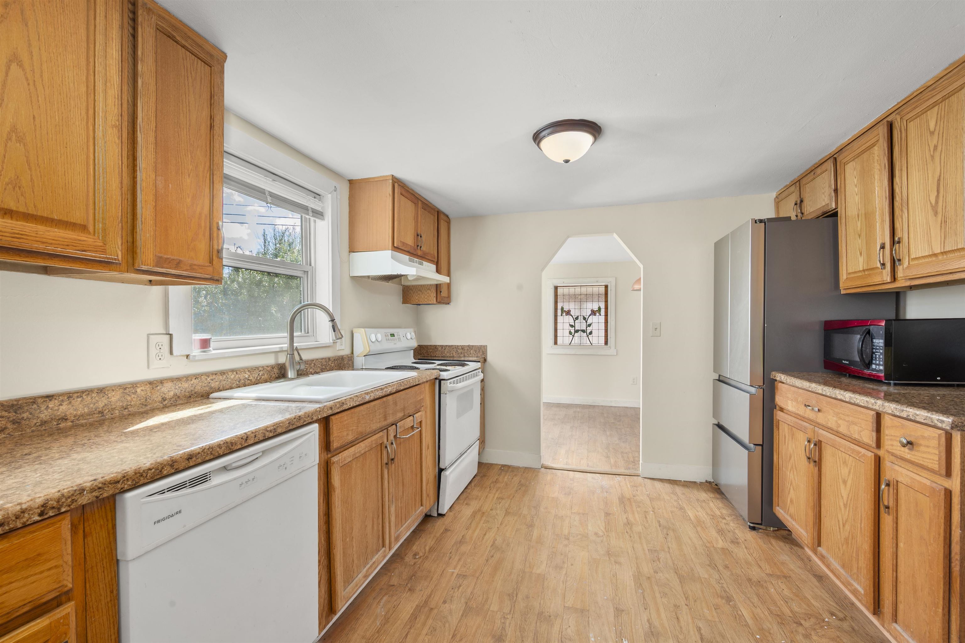 102 Corliss Hill Road Meredith, NH 03253 - Photo 4 of 40