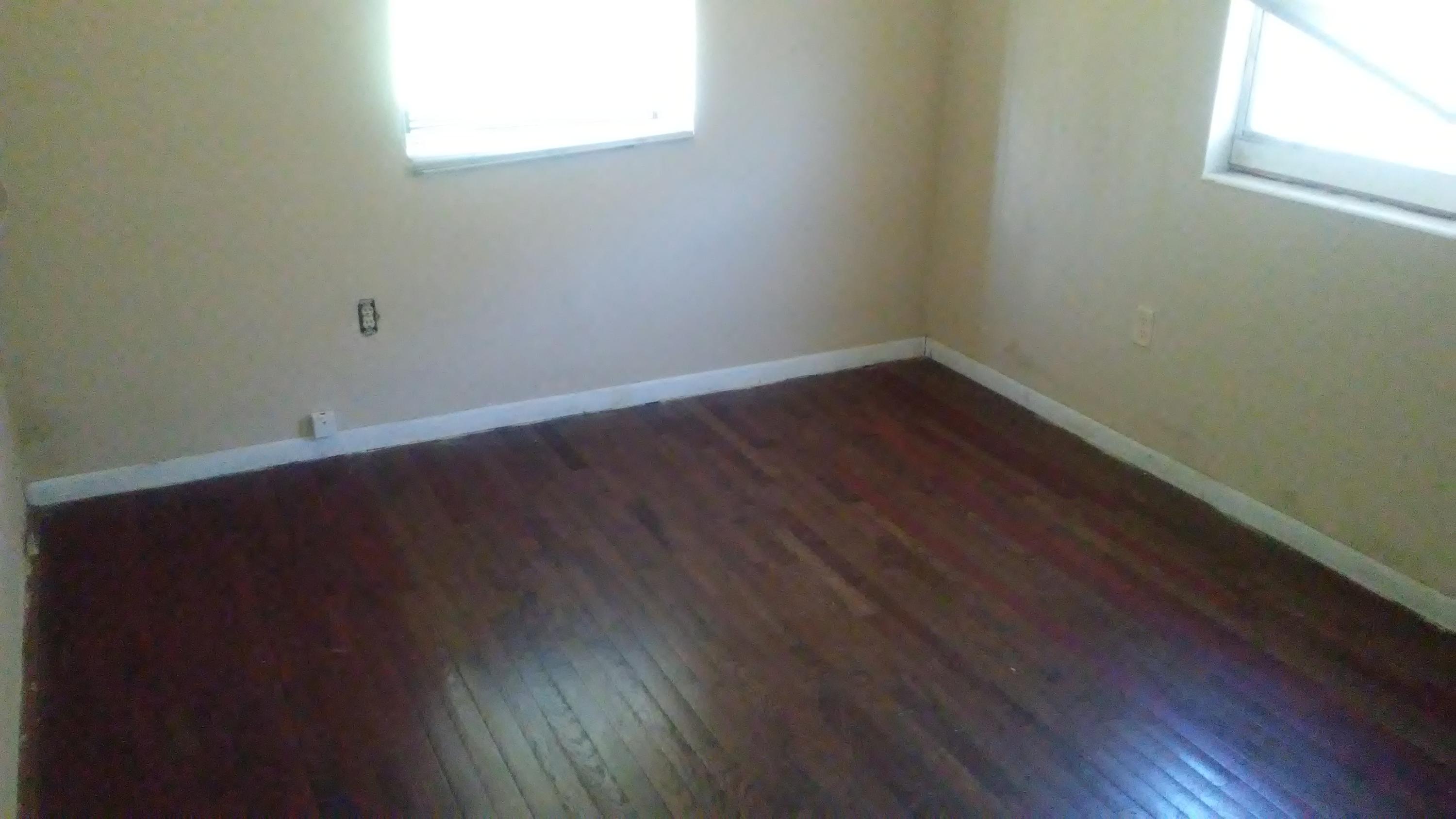 152 West 27th Street Riviera Beach, FL 33404 - Photo 4 of 8 20170808_135153