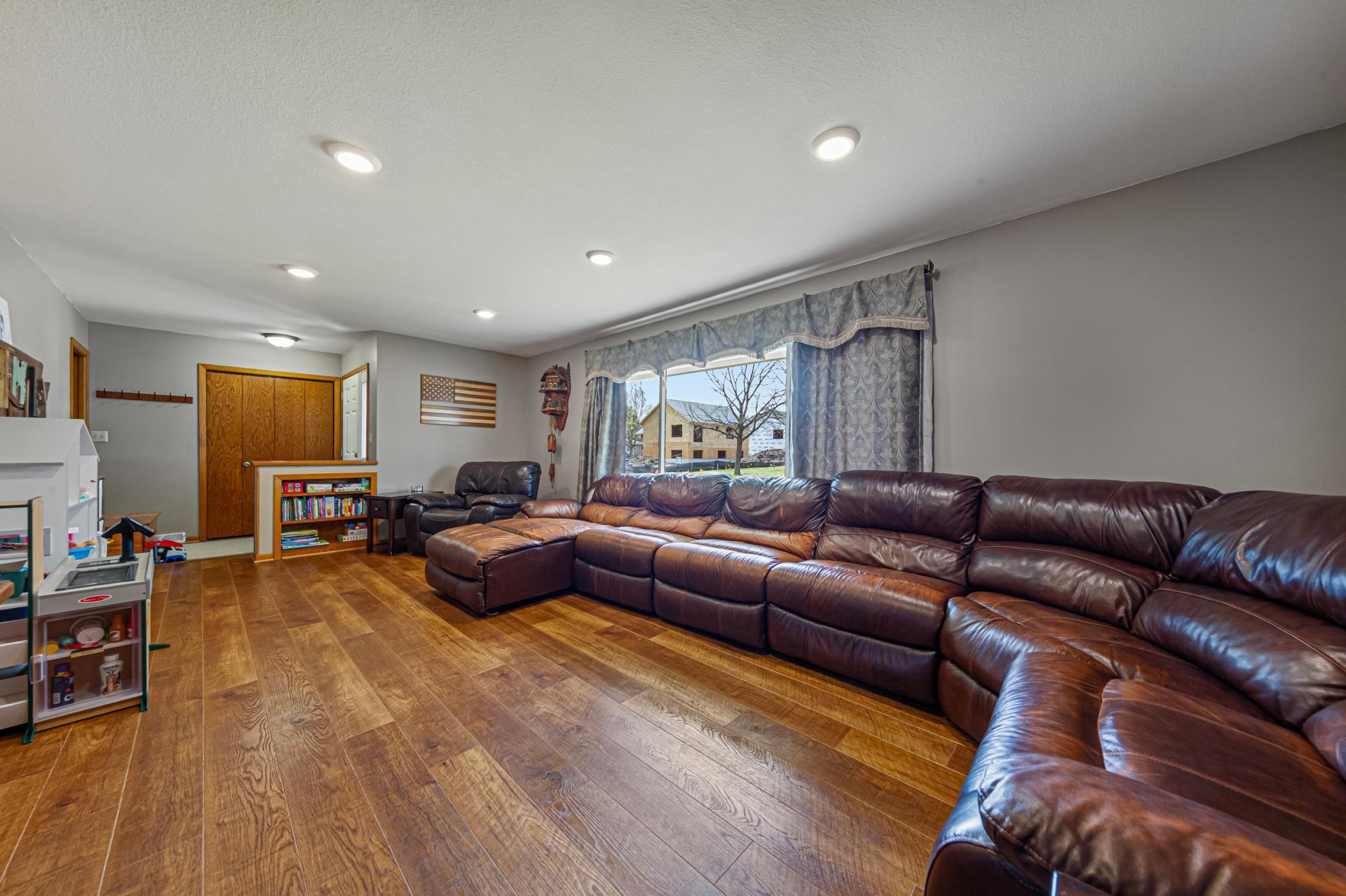 1201 Prairie Avenue Southwest Faribault, MN 55021 - Photo 13 of 43