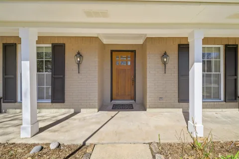 $399,000 | 2705 Woodcliff Court, College Station, TX 77845