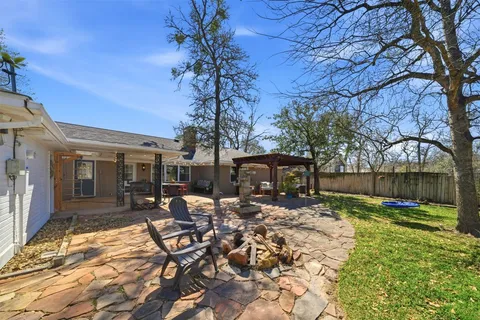 $399,000 | 2705 Woodcliff Court, College Station, TX 77845