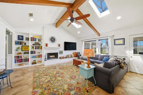$399,000 | 2705 Woodcliff Court, College Station, TX 77845