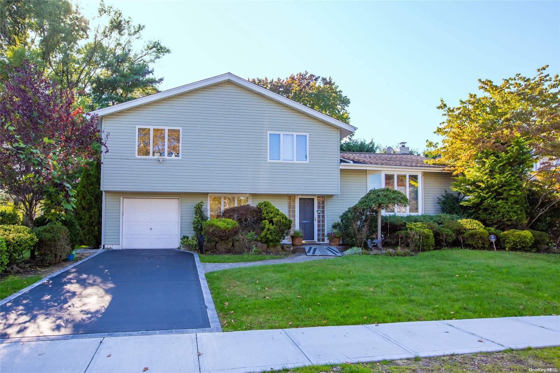 15 Delaware Avenue Jericho, NY 11753 - Photo 1 of 1