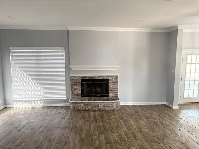 $2,495 | 3035 Parkline Trail, Grand Prairie, TX 75052