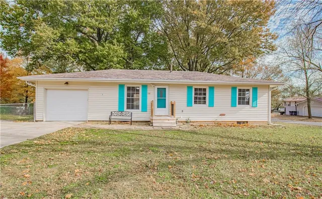 $195,000 | 108 Elm Street, Windsor, MO 65360