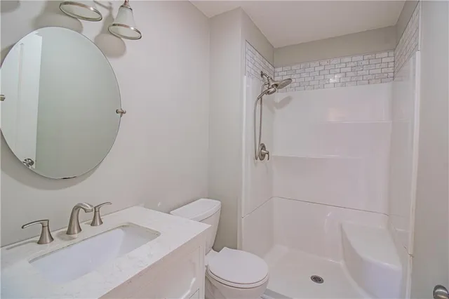 $195,000 | 108 Elm Street, Windsor, MO 65360