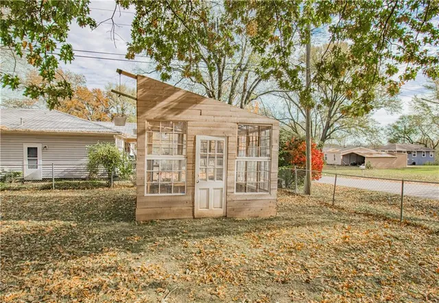 $195,000 | 108 Elm Street, Windsor, MO 65360