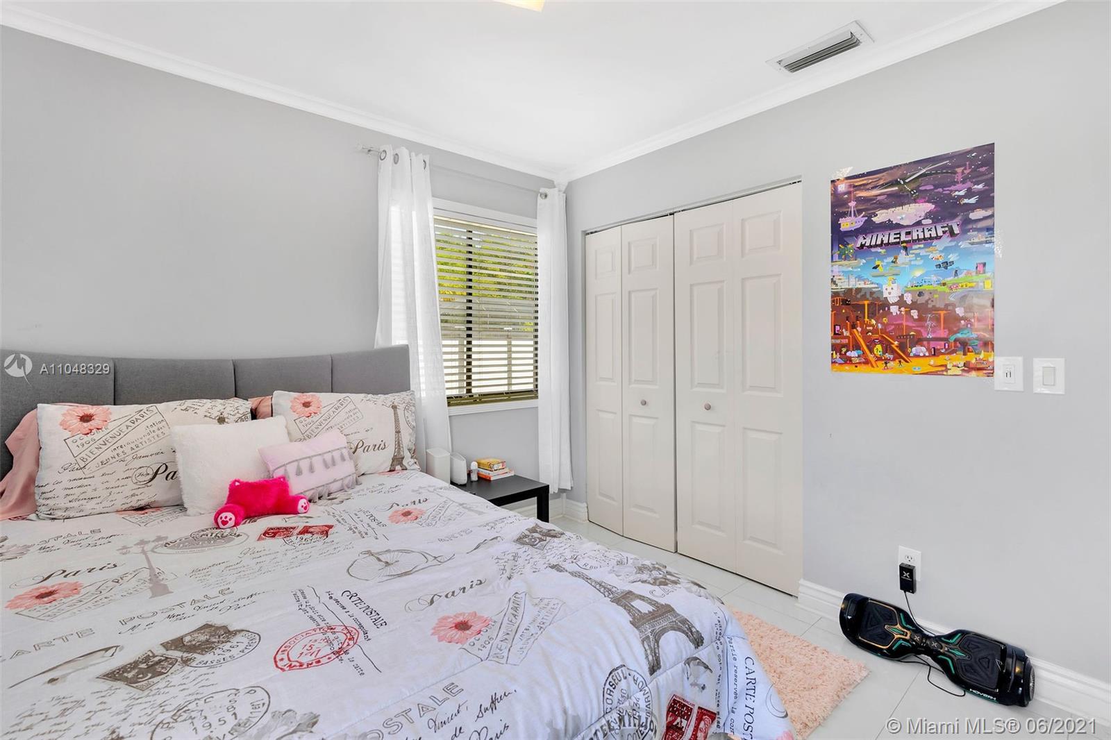 22696 Southwest 54th Avenue Boca Raton, FL 33433 - Photo 19 of 36