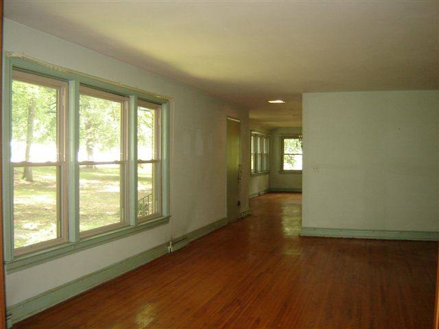 118 Spring Valley Road Greenville, SC 29615 - Photo 17 of 20 Gallery Image 17