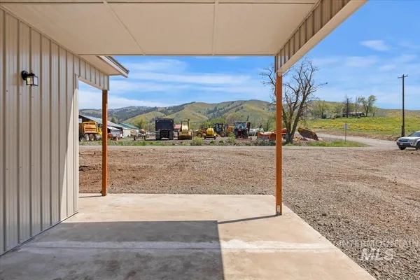 $1,650 | 202 Main Street, Council, ID 83612