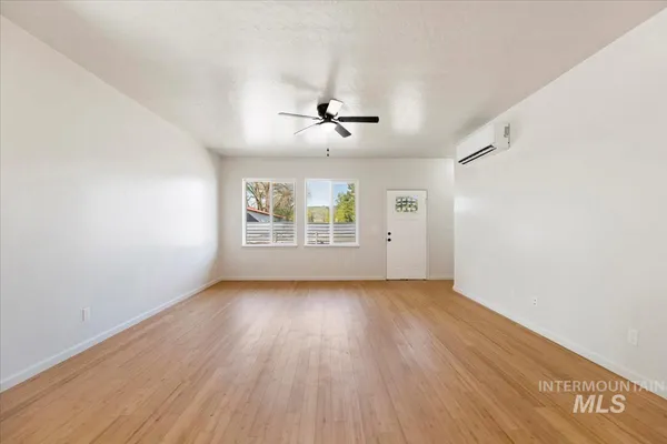 $1,650 | 202 Main Street, Council, ID 83612