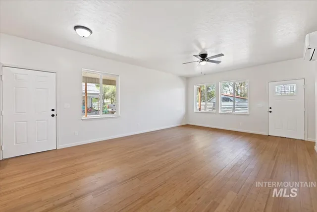 $1,650 | 202 Main Street, Council, ID 83612