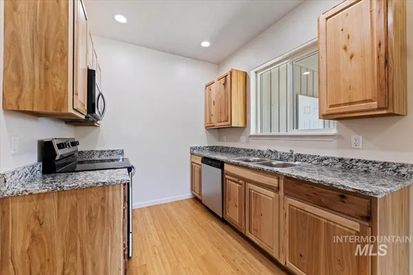 $1,650 | 202 Main Street, Council, ID 83612