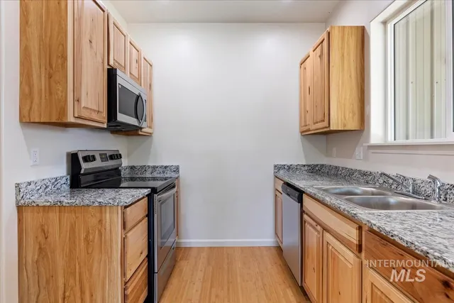 $1,650 | 202 Main Street, Council, ID 83612