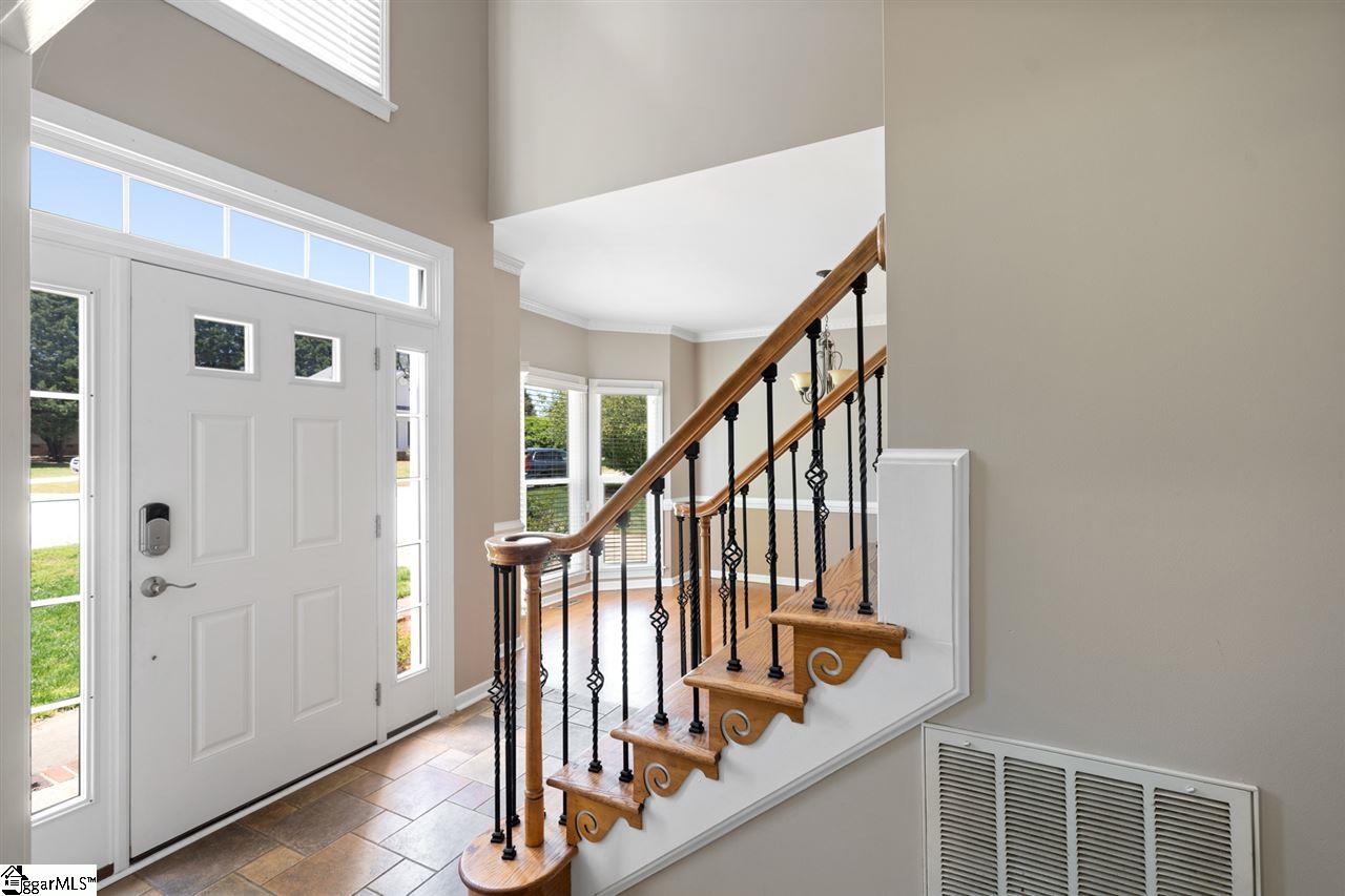 107 Wild Rice Drive Simpsonville, SC 29681 - Photo 4 of 23 Gallery Image 4