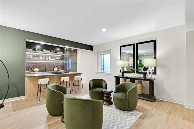 $796,625 | 22093 West 94th Terrace, Lenexa, KS 66220