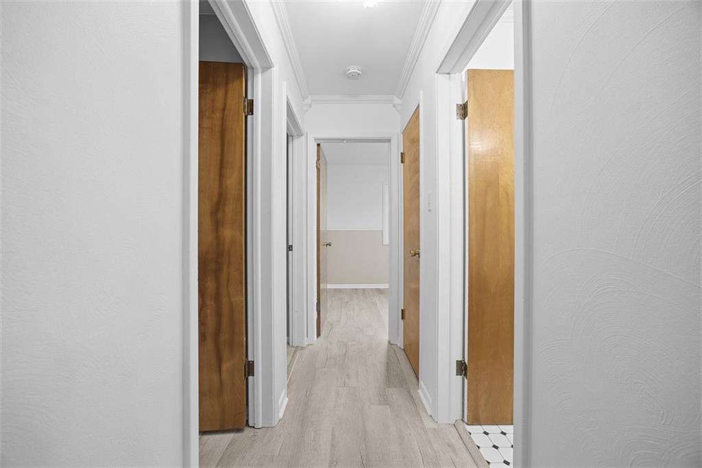 339 Westbrook Drive Butler, PA 16001 - Photo 16 of 40