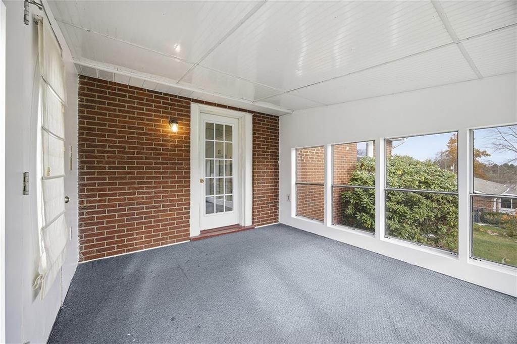 339 Westbrook Drive Butler, PA 16001 - Photo 29 of 40