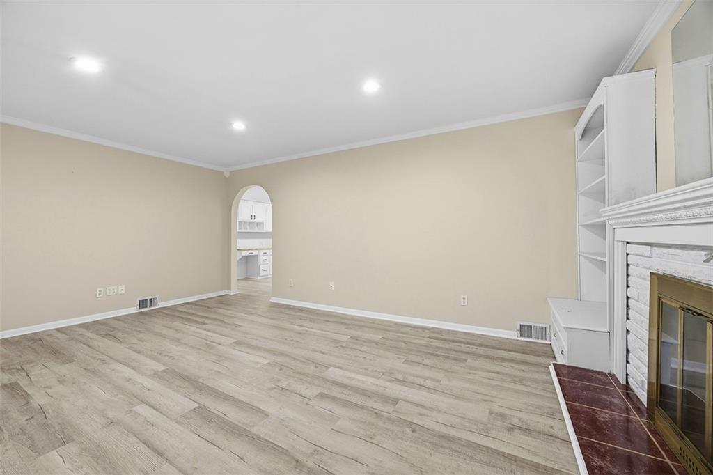 339 Westbrook Drive Butler, PA 16001 - Photo 8 of 40