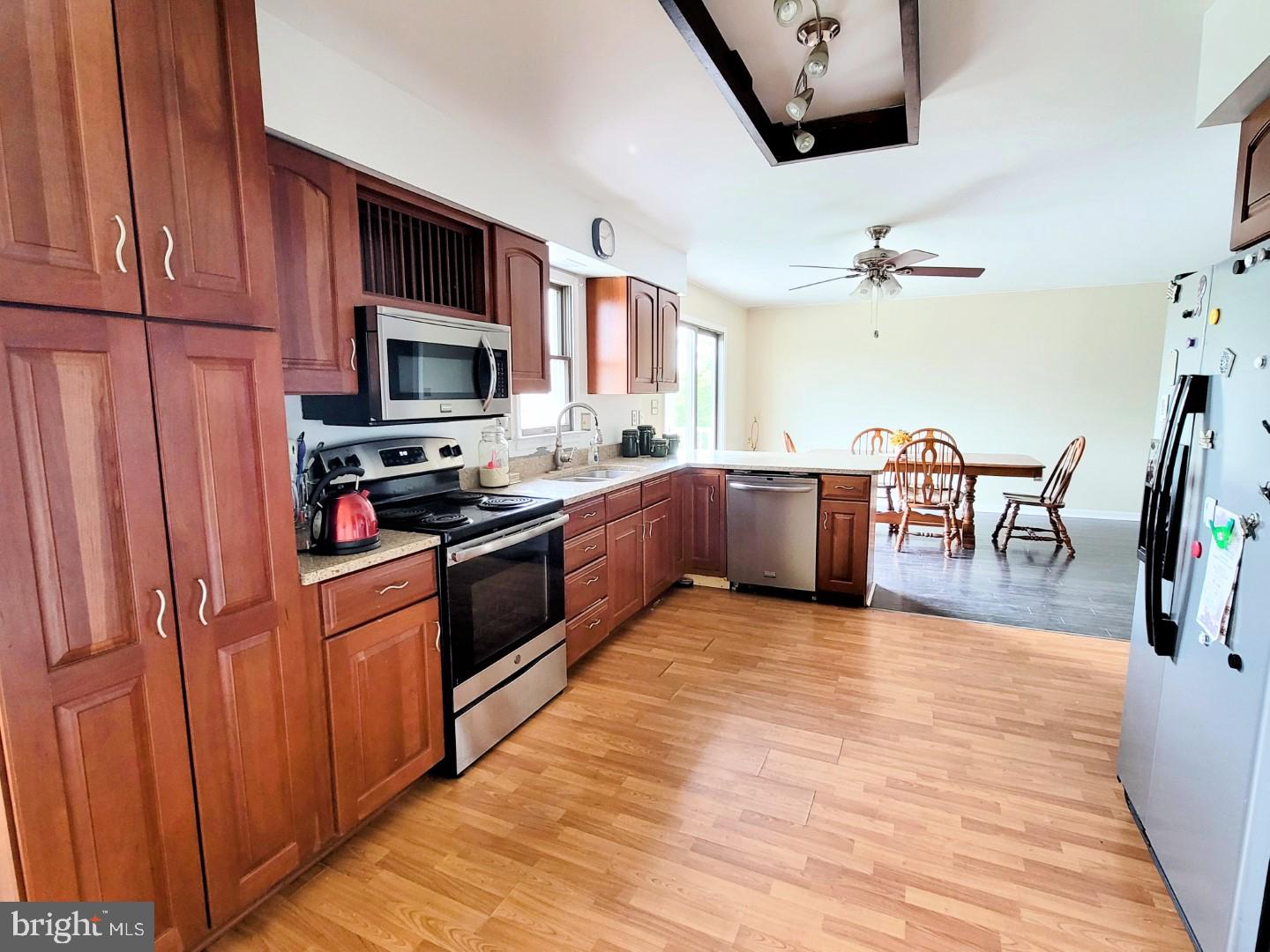 141 Fox Road Palmyra, PA 17078 - Photo 14 of 26 Gallery Image 14
