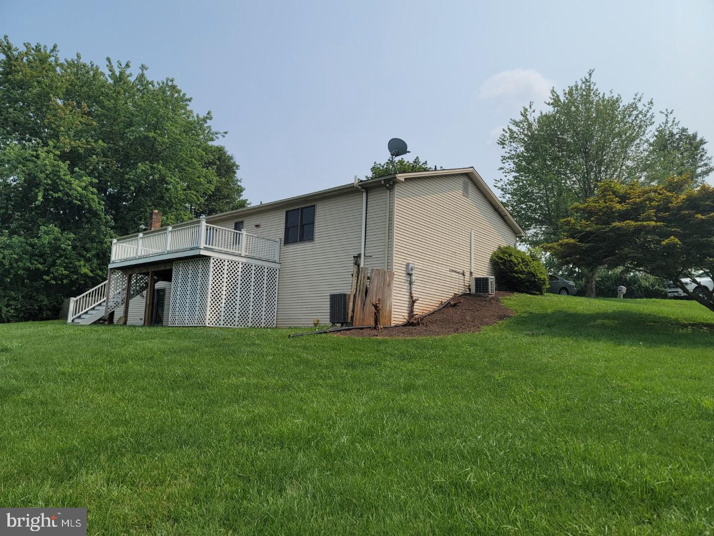 141 Fox Road Palmyra, PA 17078 - Photo 4 of 26 Gallery Image 4