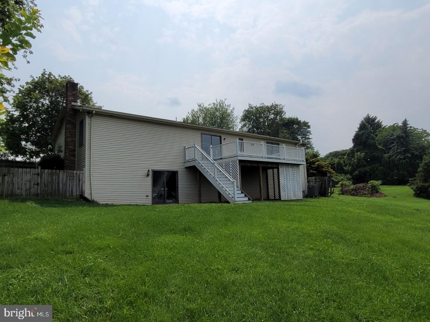 141 Fox Road Palmyra, PA 17078 - Photo 5 of 26 Gallery Image 5