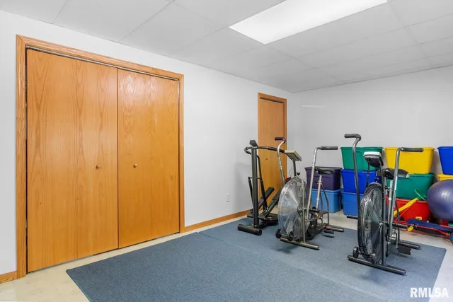 $339,900 | 1115 Willowbrook Lane, Springfield, IL 62711