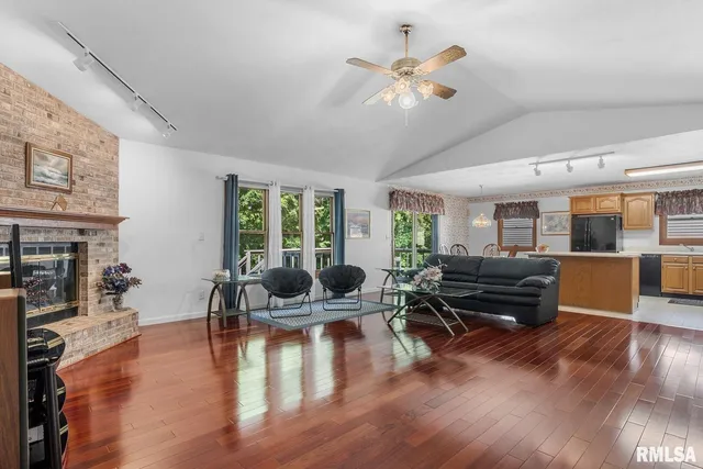 $339,900 | 1115 Willowbrook Lane, Springfield, IL 62711