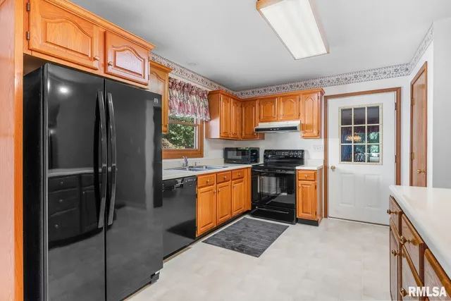 $339,900 | 1115 Willowbrook Lane, Springfield, IL 62711