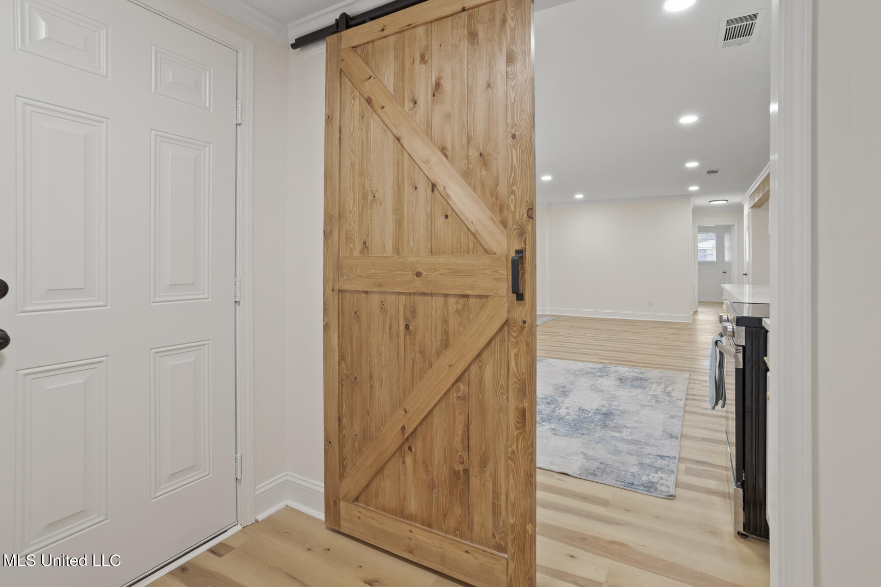 1218 Springdale Drive Jackson, MS 39211 - Photo 11 of 36 1218 Springdale Dr