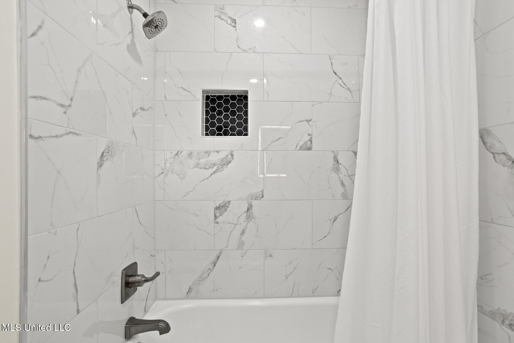 1218 Springdale Drive Jackson, MS 39211 - Photo 23 of 36 1218 Springdale Dr