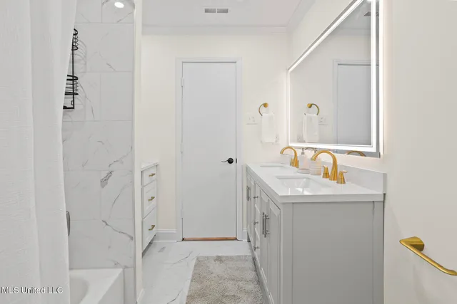 $215,000 | 1218 Springdale Drive, Jackson, MS 39211