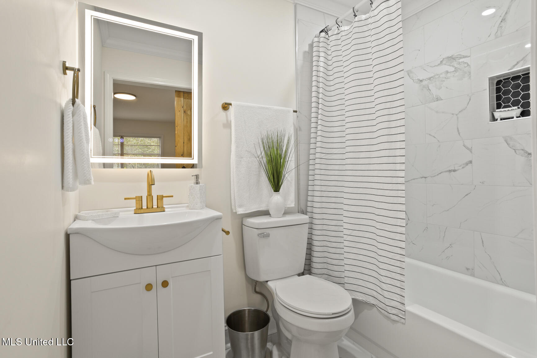 1218 Springdale Drive Jackson, MS 39211 - Photo 32 of 36 1218 Springdale Dr