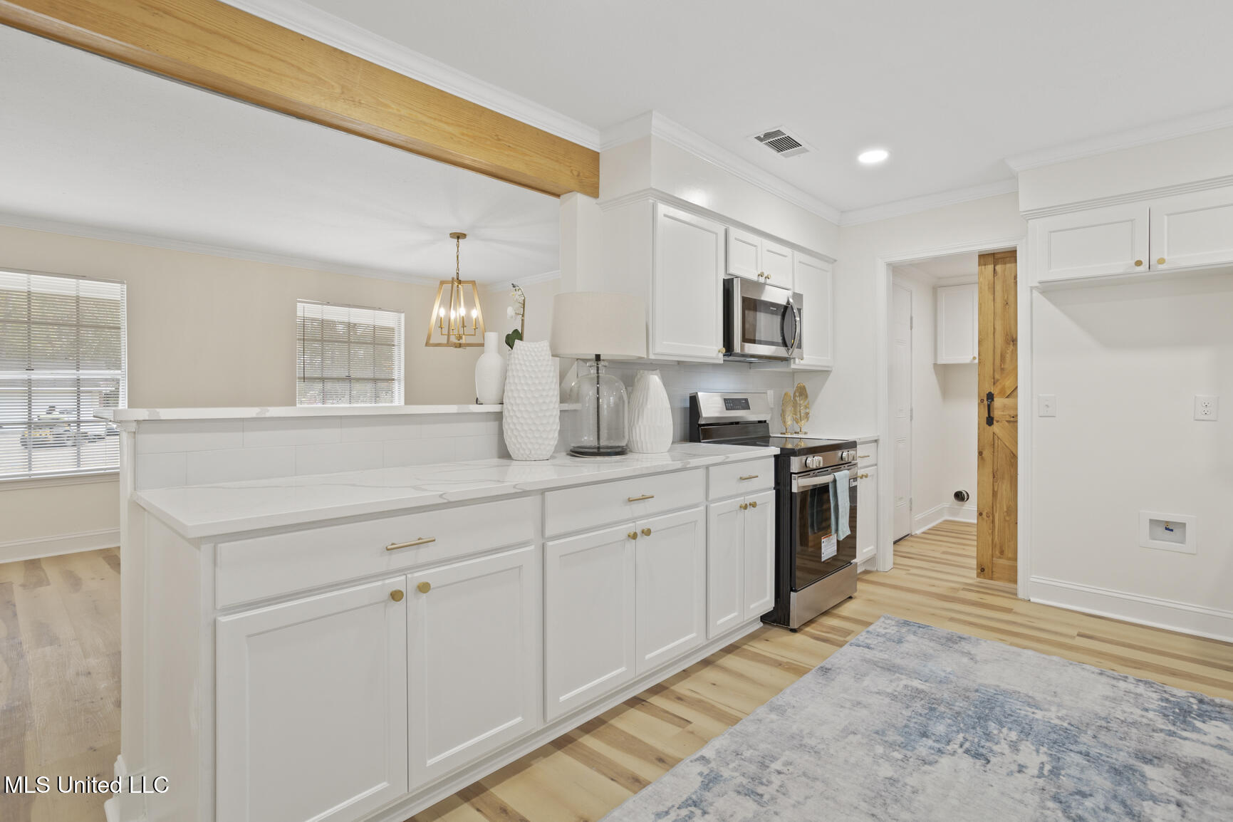 1218 Springdale Drive Jackson, MS 39211 - Photo 10 of 36 1218 Springdale Dr