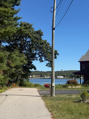 $289,000 | 62 Benham Avenue, Waterford, CT 06375