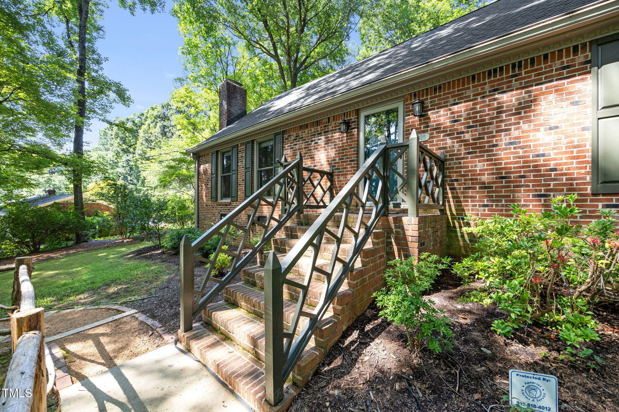 6925 Valley Lake Drive Raleigh, NC 27612 - Photo 33 of 51 3-web-or-mls-IMG_2568
