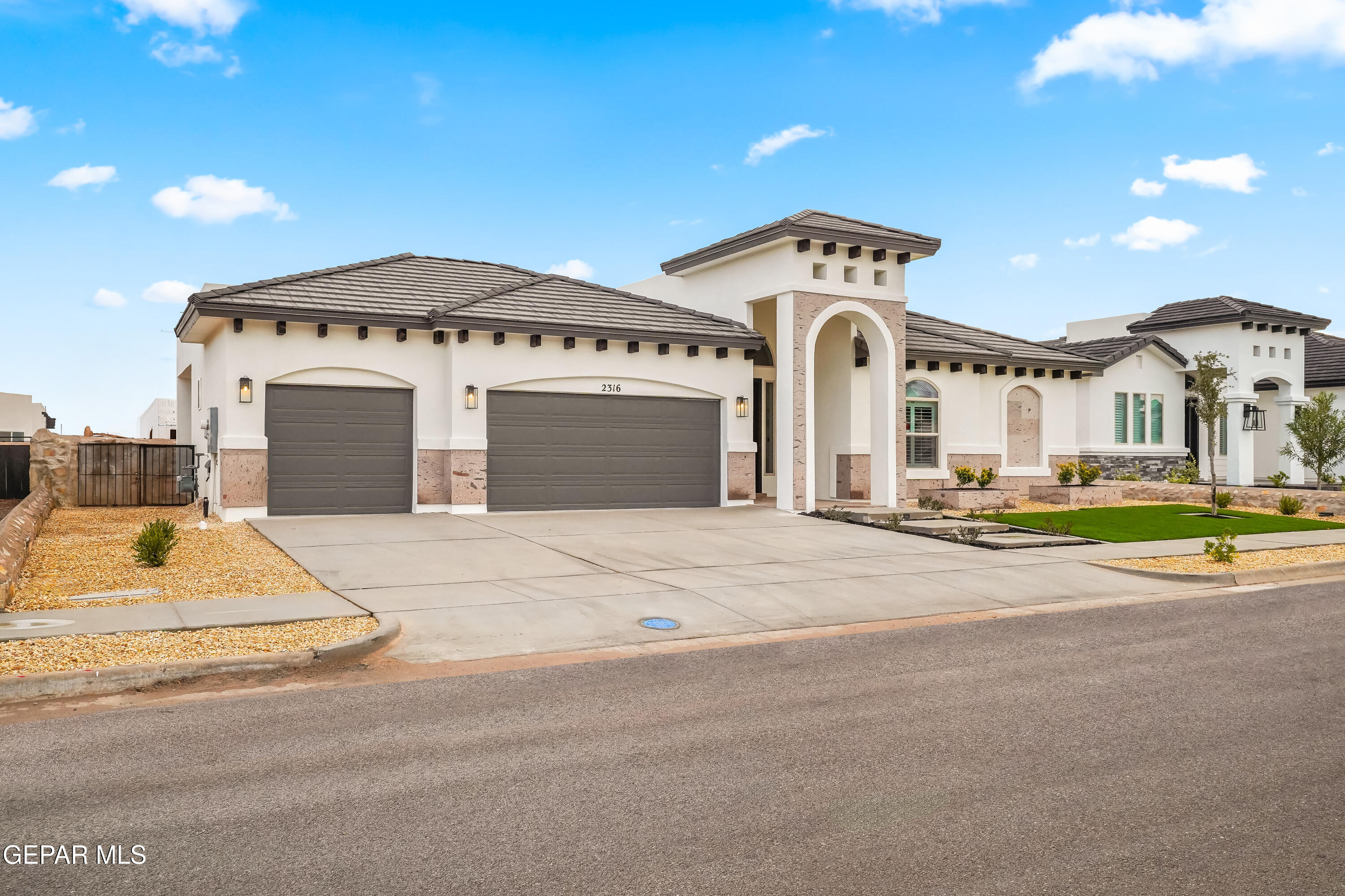 14629 Tierra Spring El Paso, TX 79938 - Photo 2 of 69 2316 Tierra Fabian-3