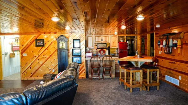 $769,000 | 17221 East Pine Drive Northwest, Angle Inlet, MN 56711