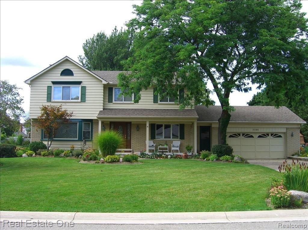 2146 Wayward Drive Rochester, MI 48309 - Photo 1 of 25 Front Exterior