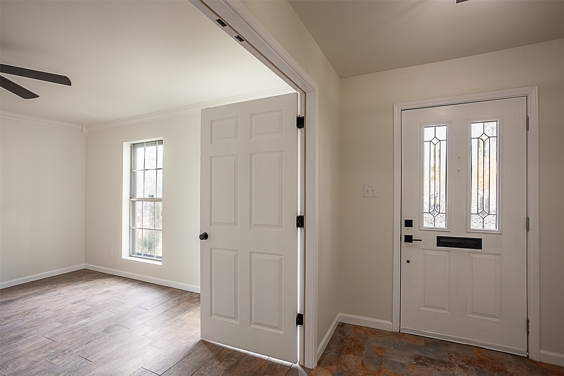 6317 Ivanhoe Lane Beaumont, TX 77706 - Photo 2 of 36