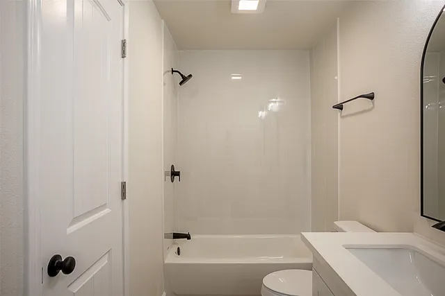 $2,250 | 6317 Ivanhoe Lane, Beaumont, TX 77706