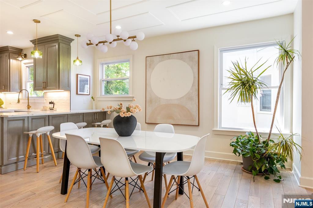 181 Valley Road Montclair, NJ 07042 - Photo 11 of 37