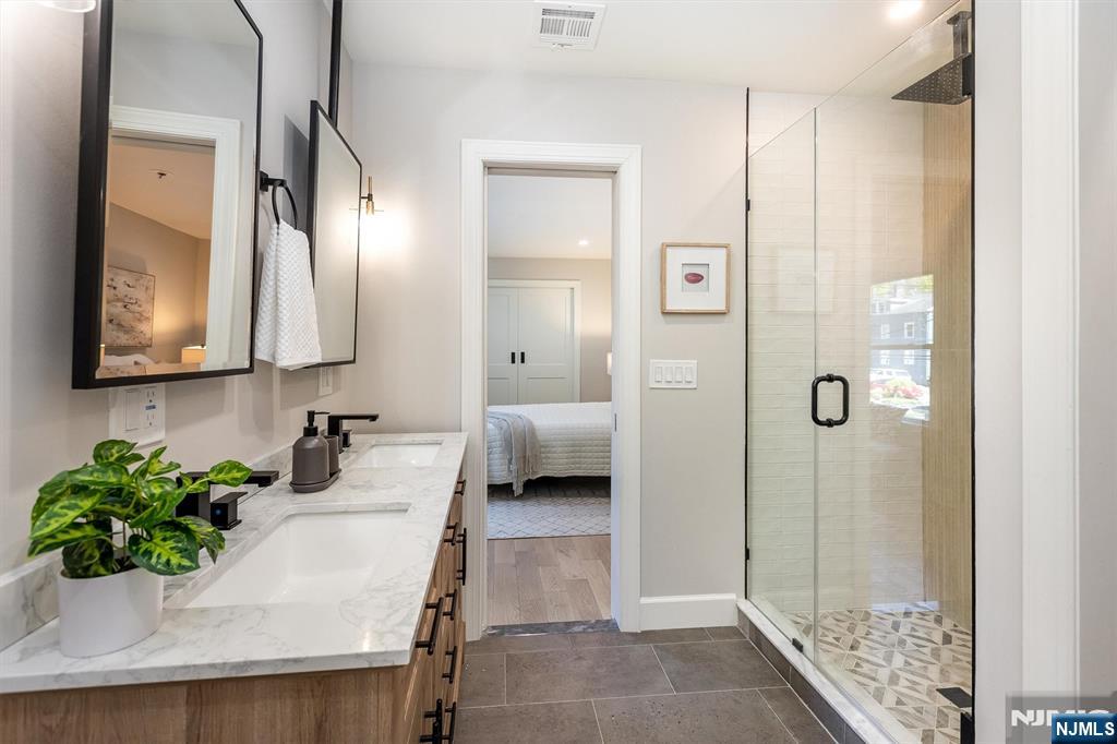 181 Valley Road Montclair, NJ 07042 - Photo 22 of 37