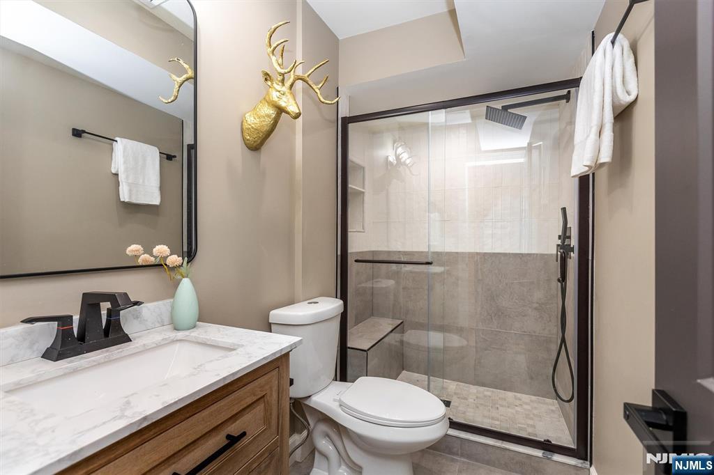 181 Valley Road Montclair, NJ 07042 - Photo 24 of 37