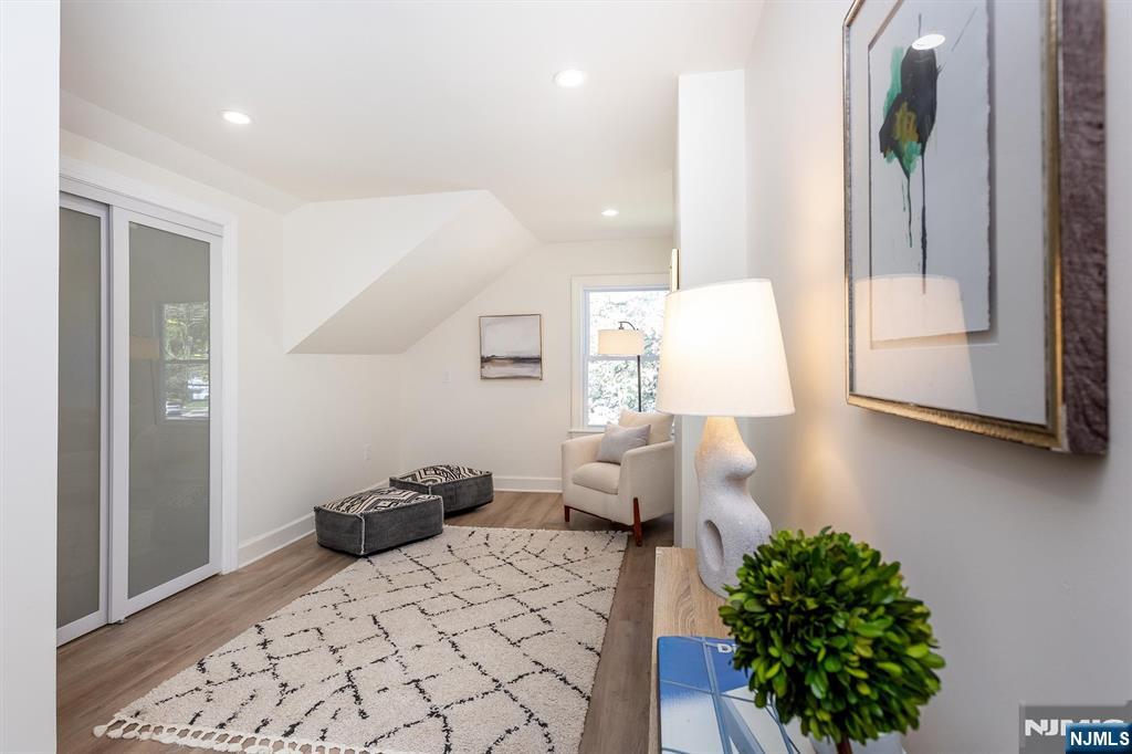 181 Valley Road Montclair, NJ 07042 - Photo 25 of 37